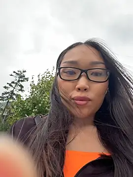 trytomakememoam's Live XXX Chat