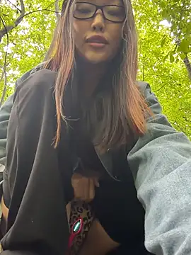 trytomakememoam's Webcam Show