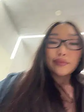 trytomakememoam's Webcam Show