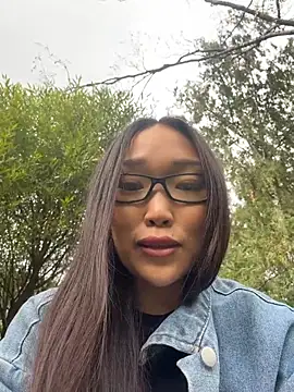 trytomakememoam's Webcam Show