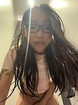 trytomakememoam's Webcam Show