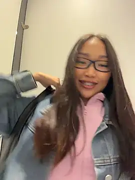 trytomakememoam Webcamshow