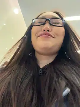 trytomakememoam's Webcam Show