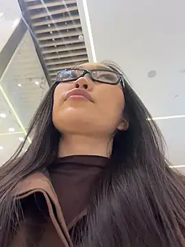 trytomakememoam's Live XXX Chat