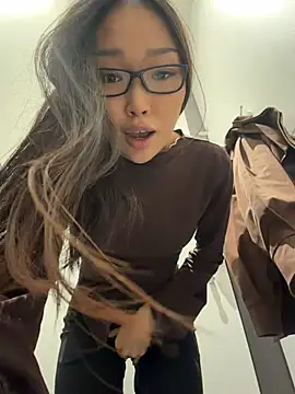 trytomakememoamn Live XXX chat