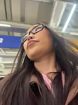 trytomakememoam's Webcam Show