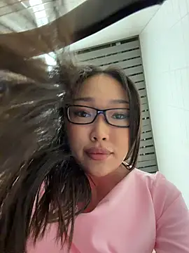 trytomakememoam's Webcam Show