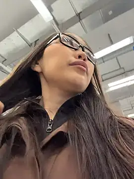 Chat XXX ao vivo de trytomakememoam