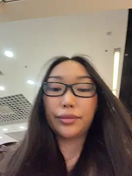 Chat XXX ao vivo de trytomakememoam