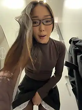 trytomakememoam Live XXX-Chat