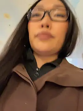 trytomakememoam Pertunjukan Webcam