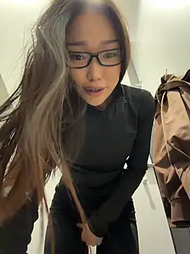 trytomakememoam Live XXX-Chat