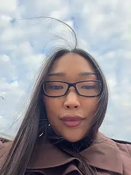 trytomakememoam 라이브 XXX 채팅