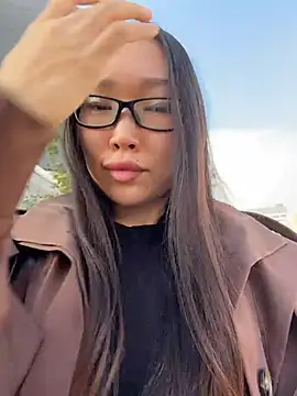 trytomakememoam XXX чат на живо