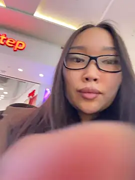 Chat +18 de trytomakememoam ao vivo