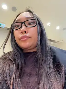 trytomakememoam's Live XXX Chat