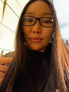 trytomakememoam's Live XXX Chat