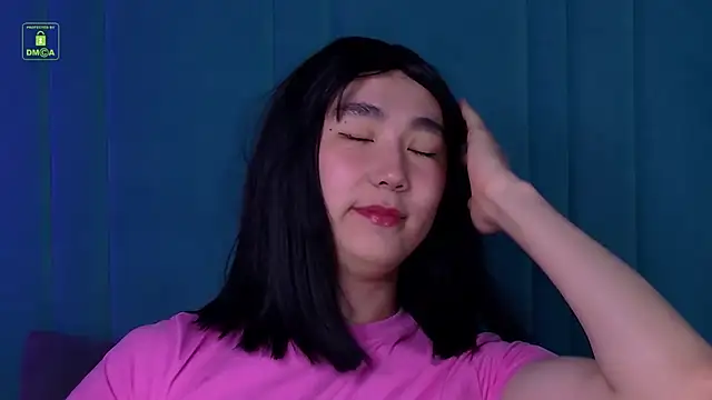 HeejinWangn Webbikameraesitys