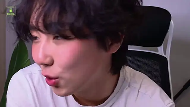 HeejinWang Pertunjukan Webcam