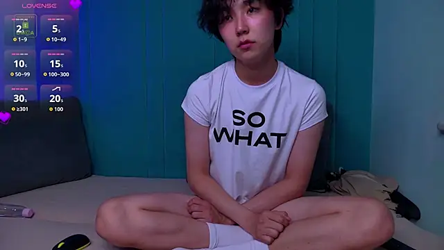 HeejinWang Show in webcam