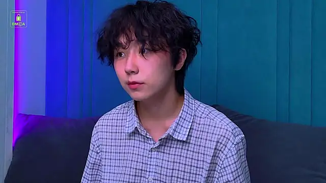 HeejinWang 在線直播表演