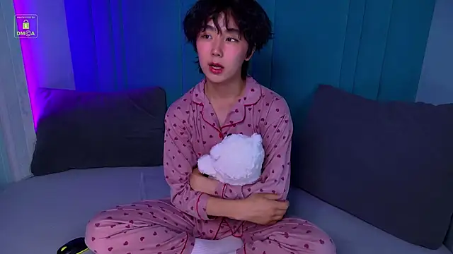 HeejinWang's Webcam Show