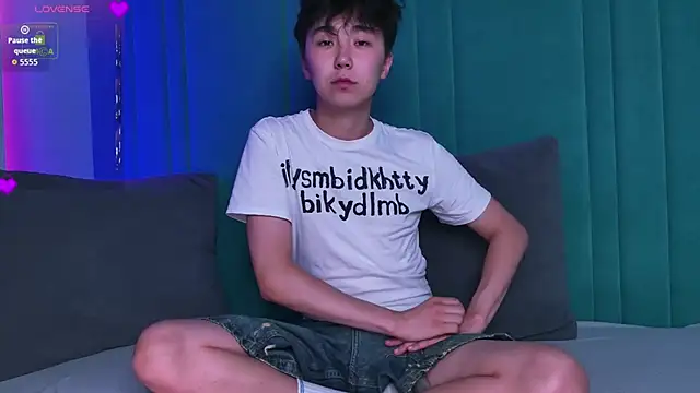 HeejinWangのウェブカメラショー
