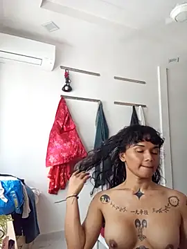 estradiolist Show Webcam