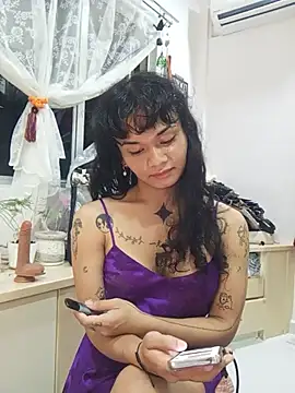 estradiolist's Webcam Show