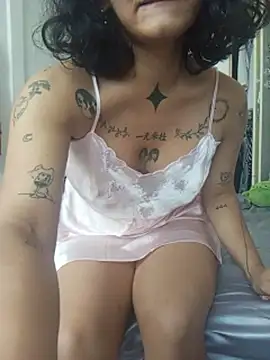 estradiolist Show in webcam