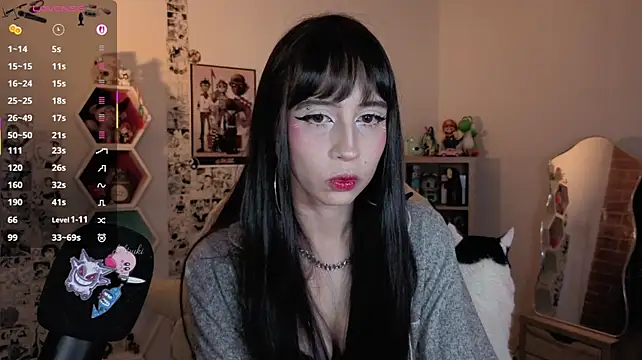 צ'אט XXX בשידור חי של deftsuki