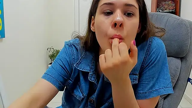 Chatroom XXX en direct de Joannia