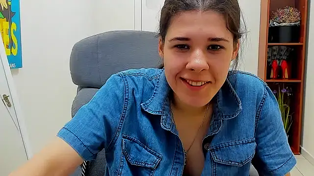 Chatroom XXX en direct de Joannia