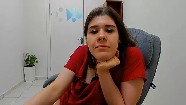 Joannia's Live XXX Chat