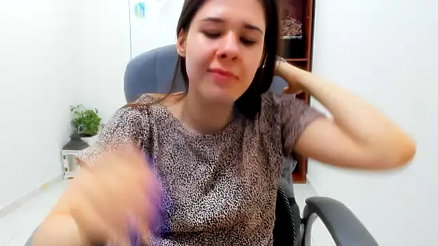 צ'אט XXX בשידור חי של Joannia