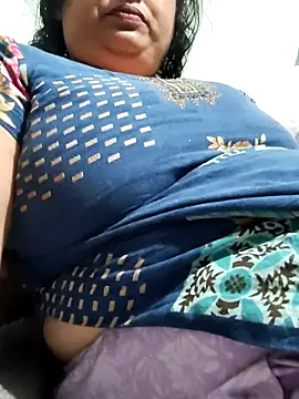 Hot_indian_Milf's Live XXX Chat