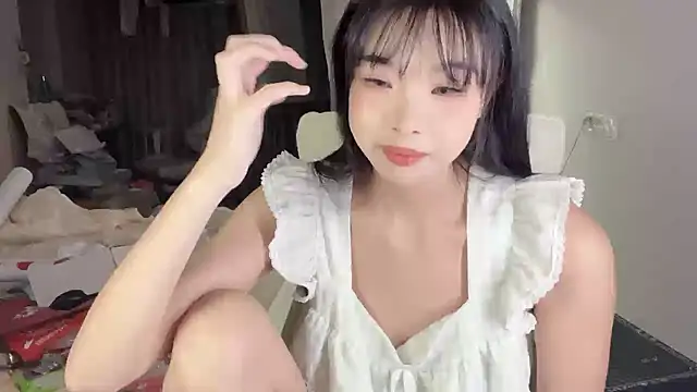 Akong11's Live XXX Chat