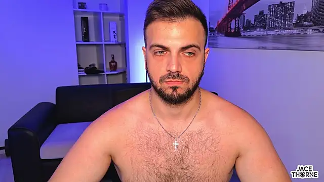 Jace_Thornen Webbikameraesitys