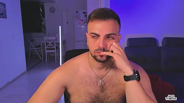 Jace_Thorne Show in webcam