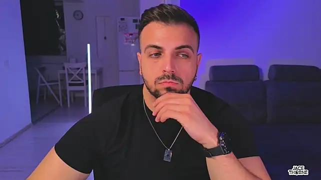 Jace_Thorne Adlı Modelin Web Kamerası Şovu