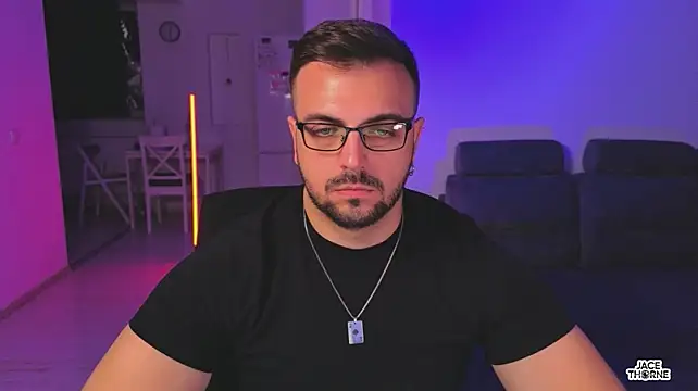 הופעת וובקאם של Jace_Thorne