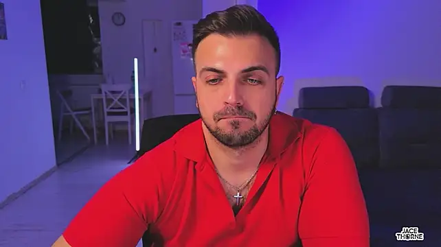 Jace_Thorne Show in webcam