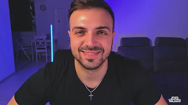 Jace_Thorne Adlı Modelin Web Kamerası Şovu