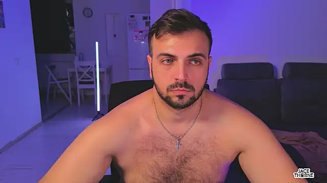 Jace_Thorne Show in webcam