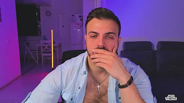 Jace_Thorne: απευθείας συνομιλία ΧΧΧ