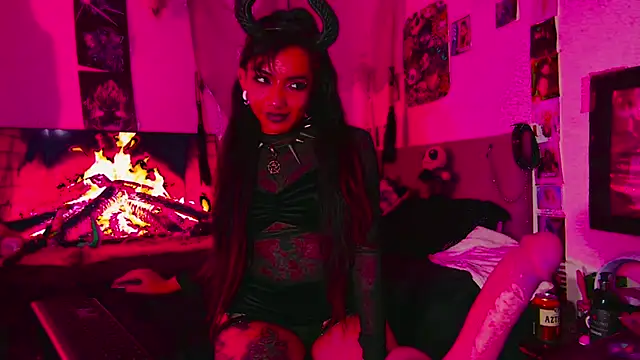 agathaaiko6's Webcam Show