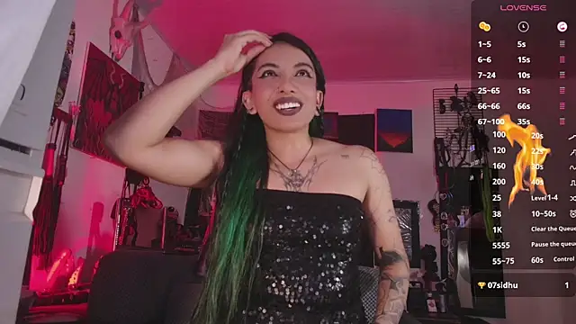 XXX chat uživo modela agathaaiko6