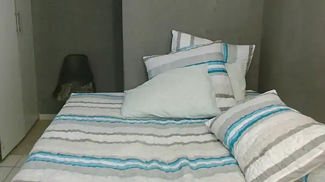 Lillyan_Nn Live chat-huone