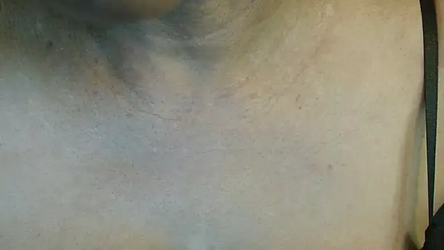 Lillyan_N লাইভ XXX চ্যাট