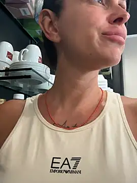 AmandaArt 在線直播表演